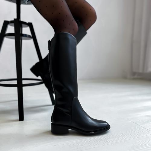 Deichmann-3_8.JPG