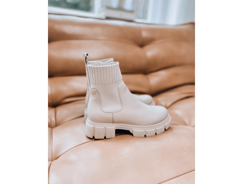 Deichmann-2_9.JPG